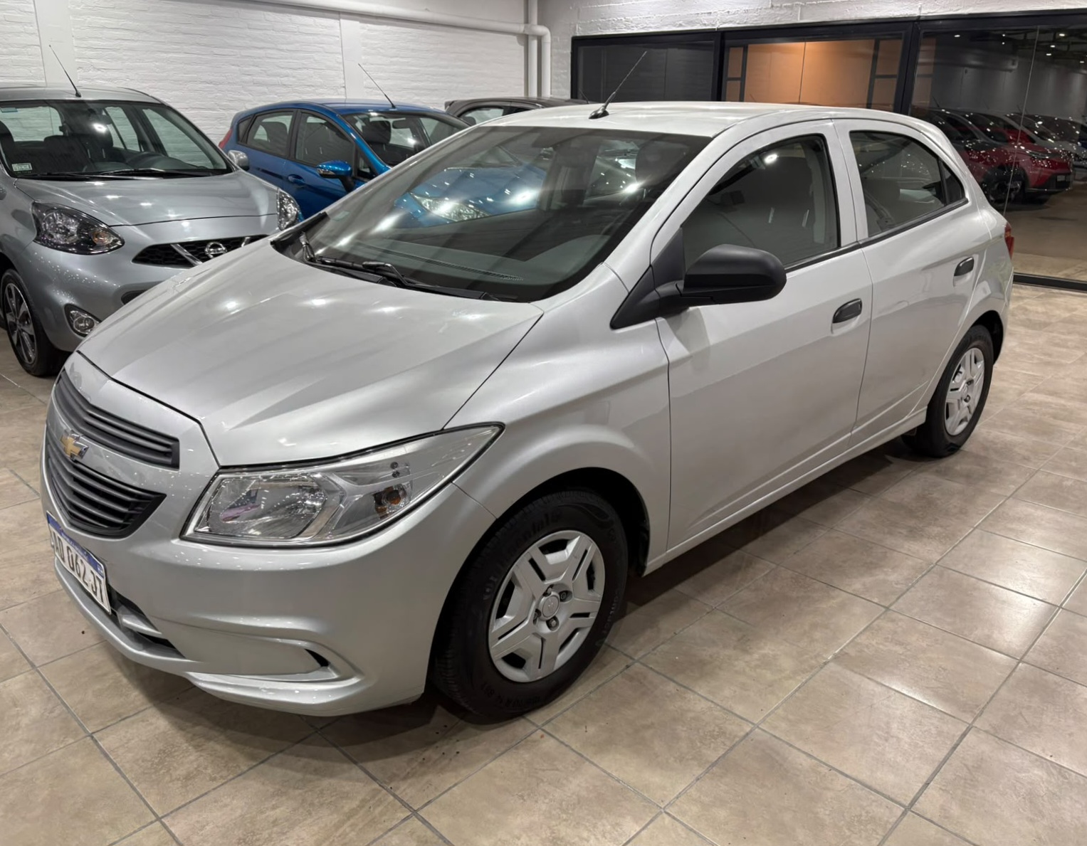Chevrolet Onix Ls Joy+ 1.4