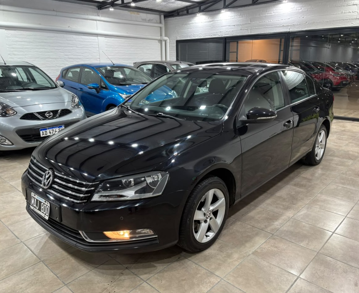 Foto 3 de Volkswagen Passat Comfort 2013 Automático