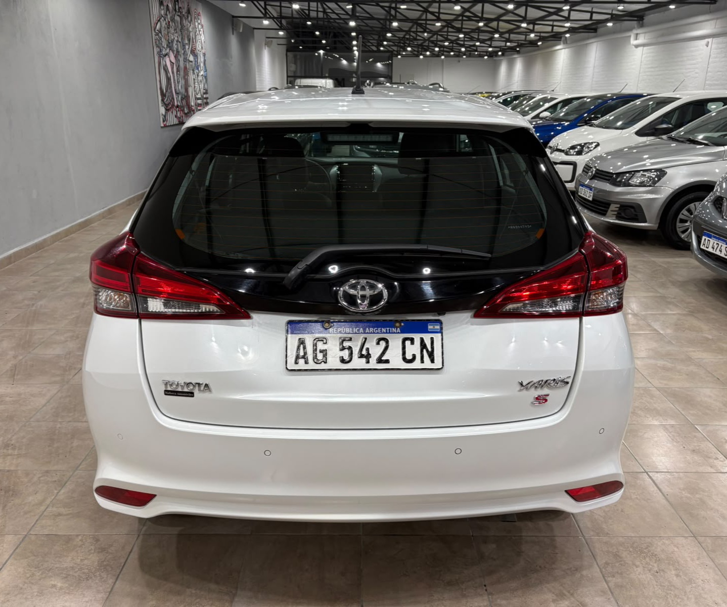 Foto 6 de Toyota Yaris S 2024 Automático