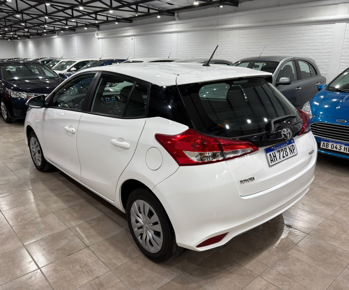Foto 5 de Toyota Yaris Xs 2025 Automático