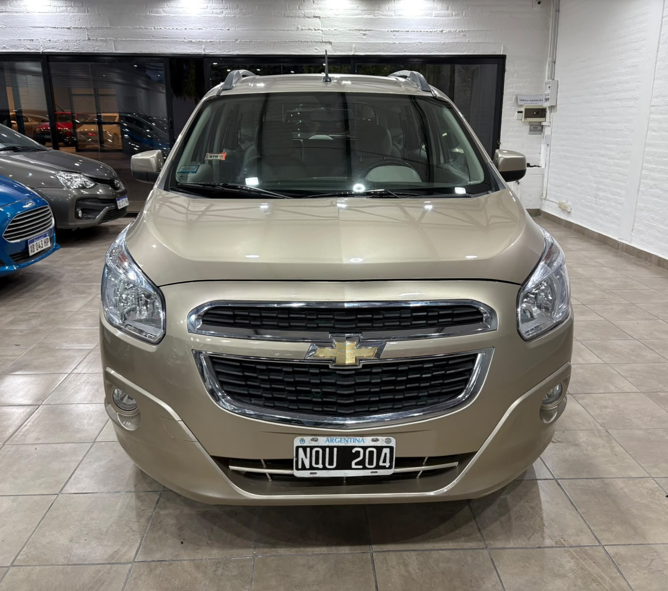 Foto 2 de Chevrolet Spin ltz 1.8 5 asientos