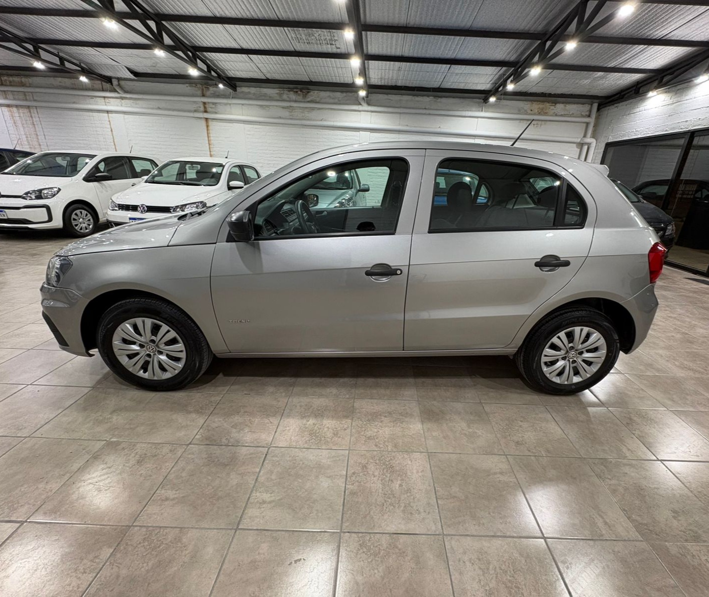 Foto 4 de Volkswagen Gol Trend Trendline 2018