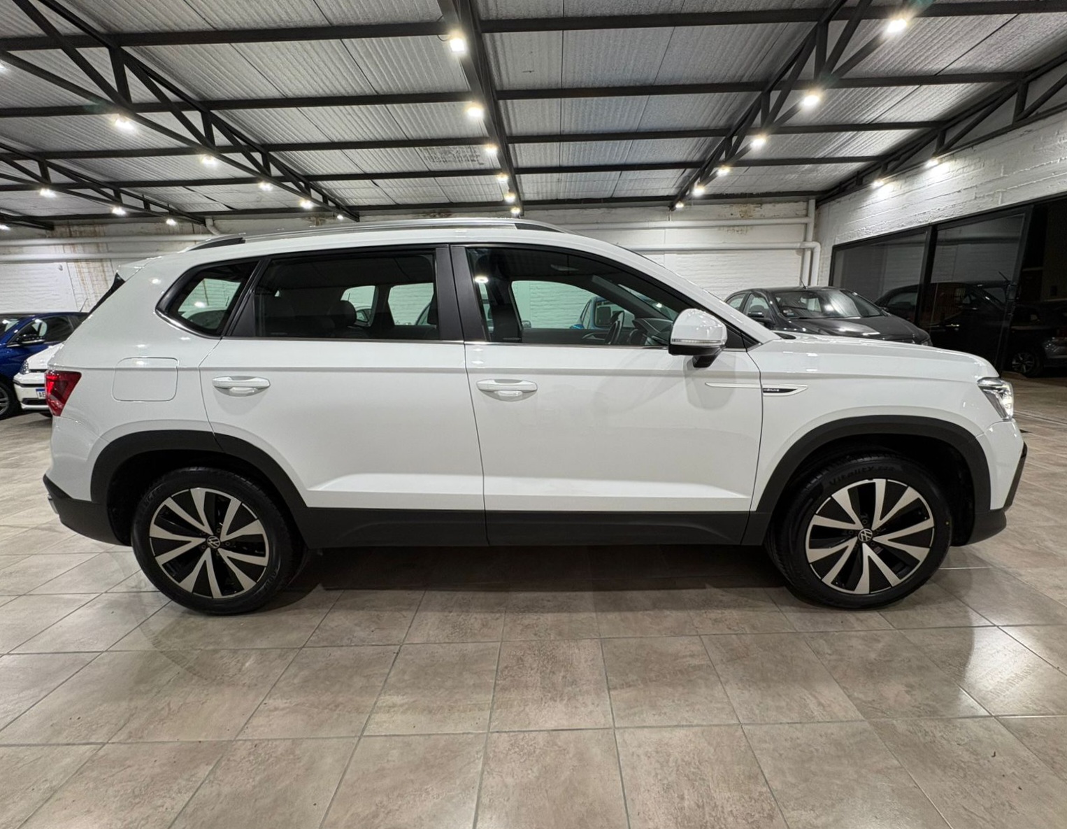Foto 4 de Volkswagen Taos Highline 2021 Automática