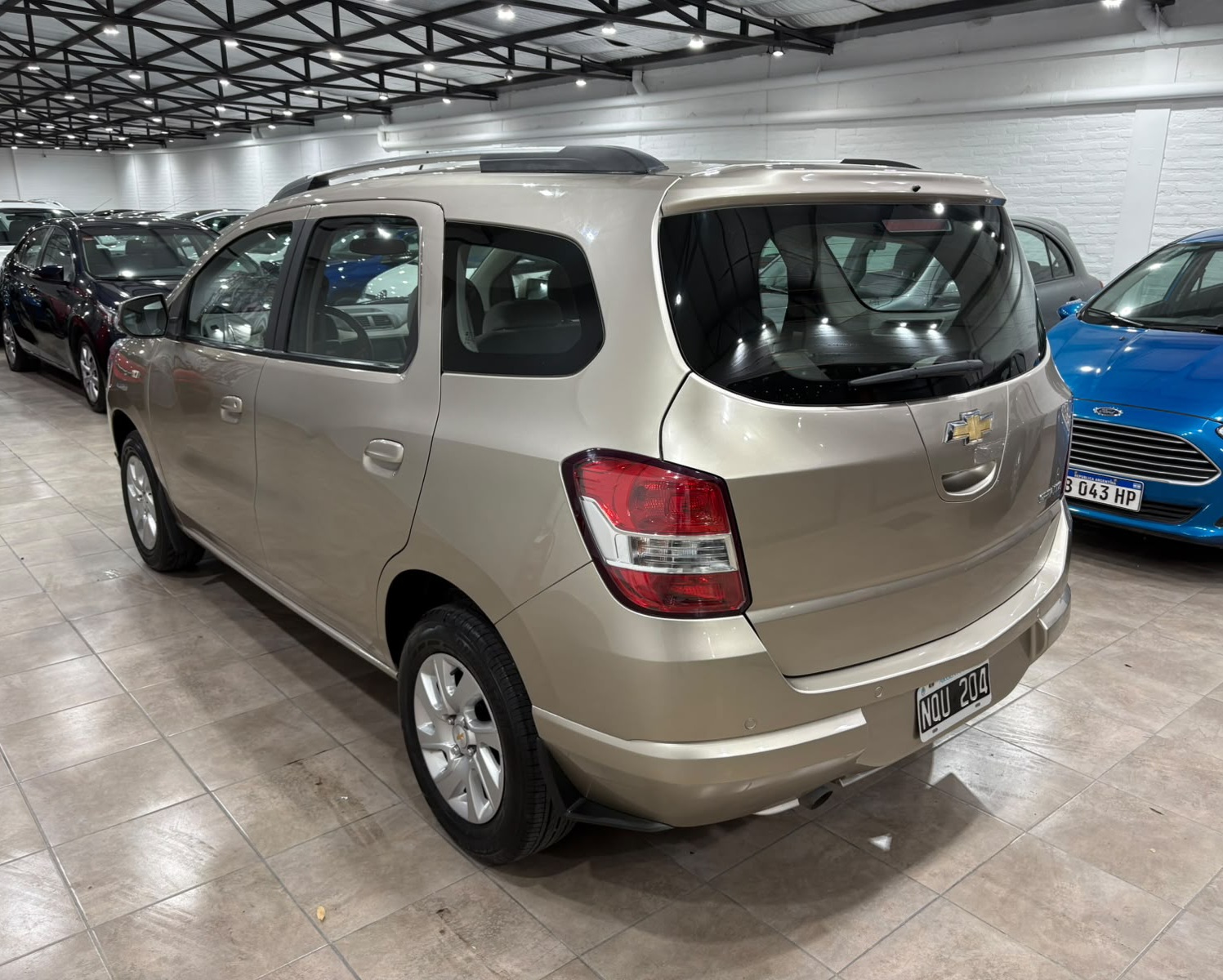 Foto 5 de Chevrolet Spin ltz 1.8 5 asientos