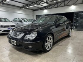 Mercedes Benz C230 Evolucion 2005