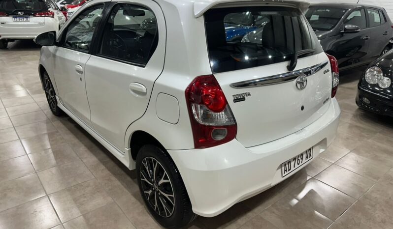 Etios XLS 2019 lleno