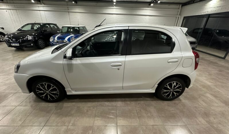 Etios XLS 2019 lleno