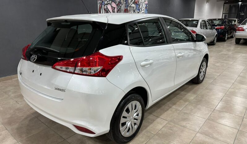 Yaris XS 2024 0km lleno