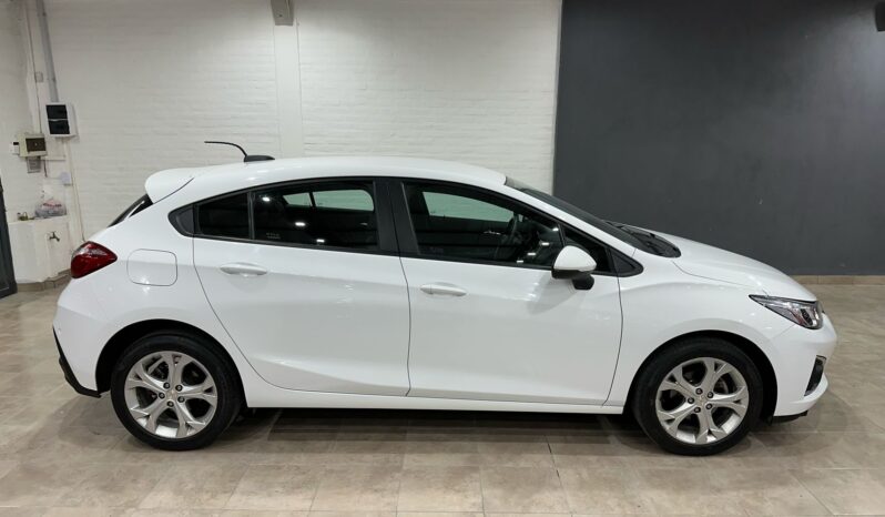 Cruze LT 2022 lleno