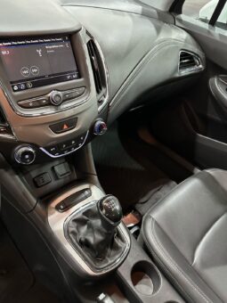 Cruze LT 2022 lleno