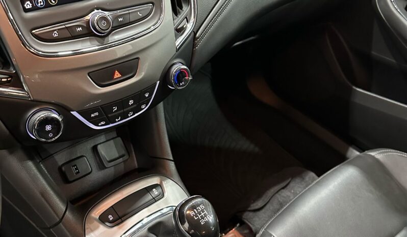 Cruze LT 2022 lleno