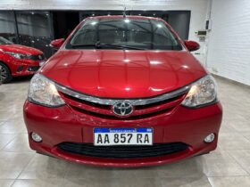 Etios XLS CVT 2017