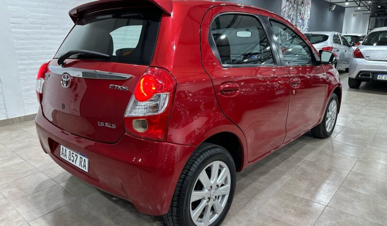 Etios XLS CVT 2017 lleno