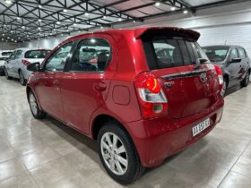 Etios XLS CVT 2017