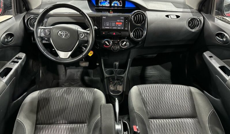 Etios XLS CVT 2017 lleno