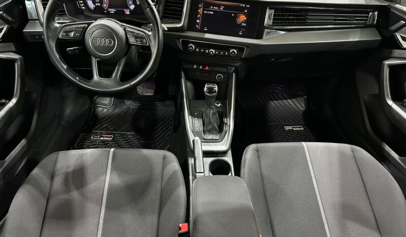 A1 SPORTBACK STRONIC 2021 lleno