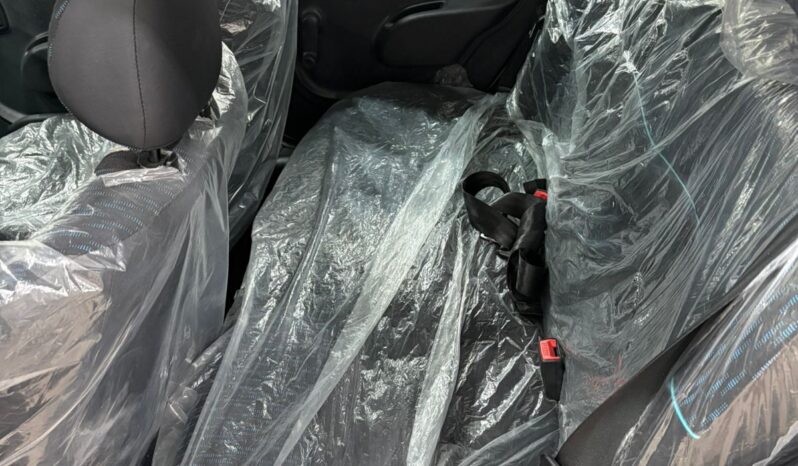 CLIO MIO CONFORT 2016 lleno