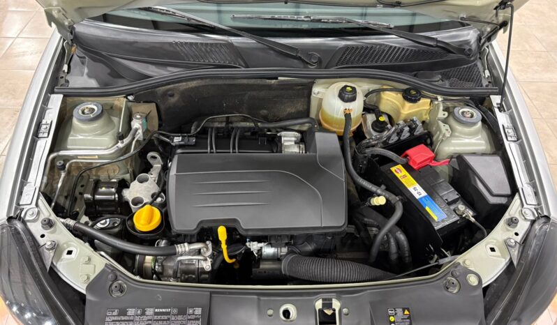 CLIO MIO CONFORT 2016 lleno