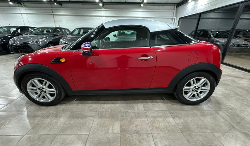 Mini Cooper Coupe 2012 lleno