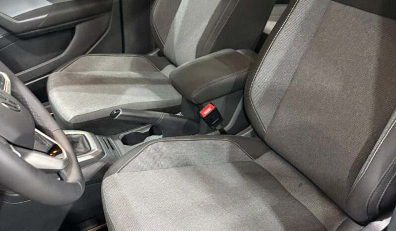 T-CROSS TRENDLINE 200TSI AT 2025 lleno