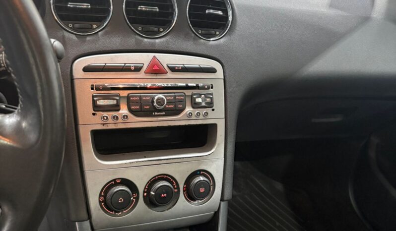 308 ALLURE NAV 1.6 2014 lleno