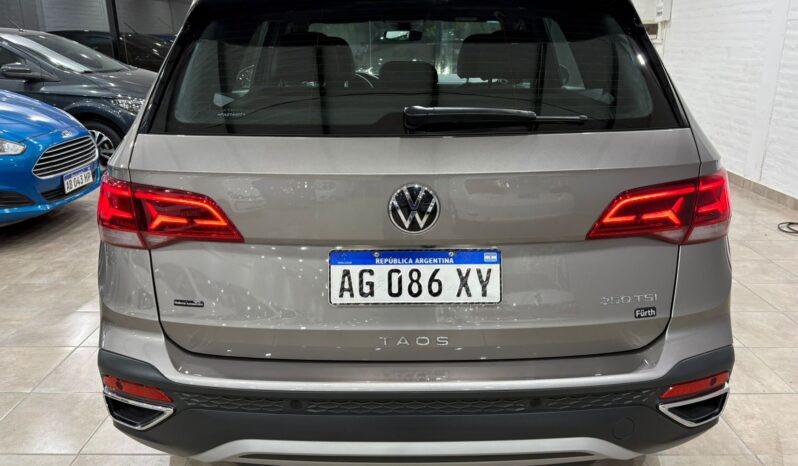 TAOS HIGHLINE 250 TSI AT 2023 lleno