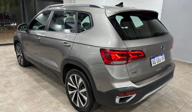 TAOS HIGHLINE 250 TSI AT 2023 lleno