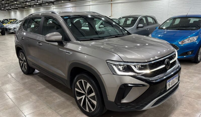 TAOS HIGHLINE 250 TSI AT 2023 lleno