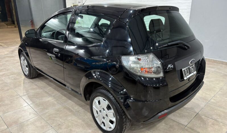 KA FLY VIRAL 1.0L 2012 lleno